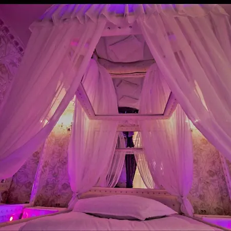 Hotel love Anadi Boutique Only Adult Brașov