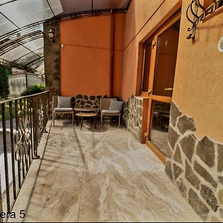 Anadi Boutique Only Adult 2*