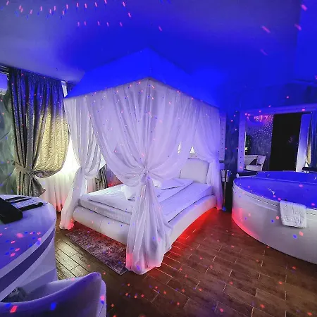 Anadi Boutique Only Adult Hotel love Brașov