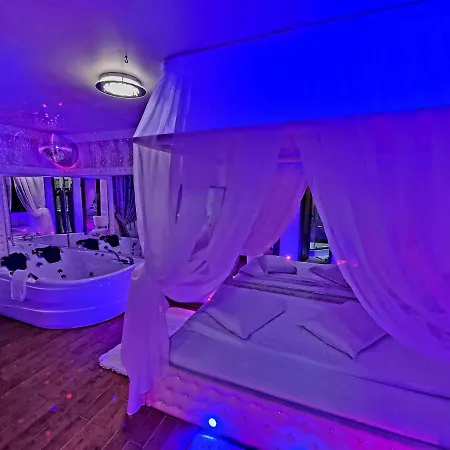Anadi Boutique Only Adult 2*