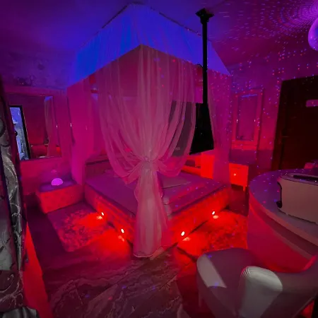 Anadi Boutique Only Adult
